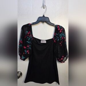 Sugarfox Black Ribbed Floral Balloon Sleeve Top